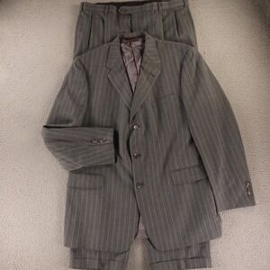 VTG Hart Schaffner Marx Suit 46L XLT 40x33 Gray Chalk Stripe 100% Wool Pleated